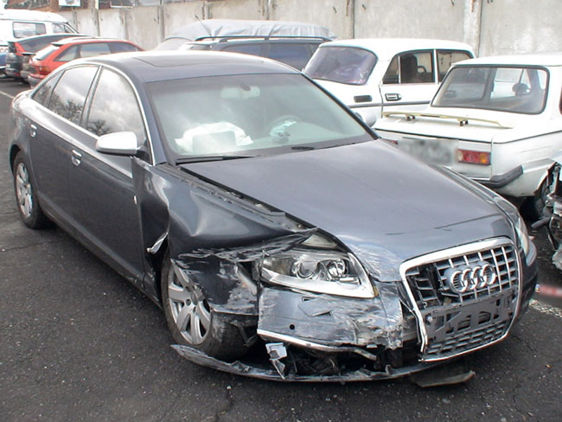 Выкуп битых авто audi A6