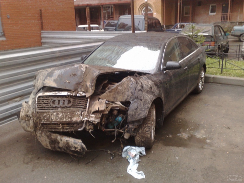 Выкуп битых авто audi A8