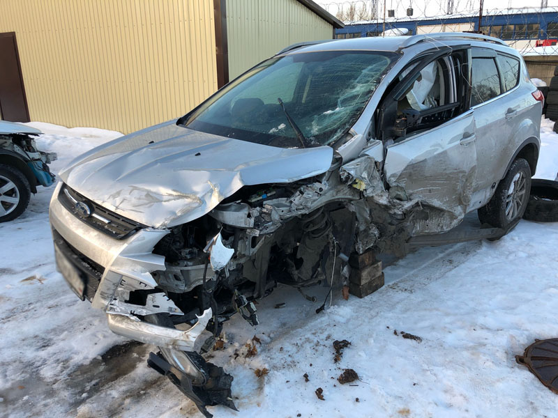 Выкуп битых авто Ford Kuga