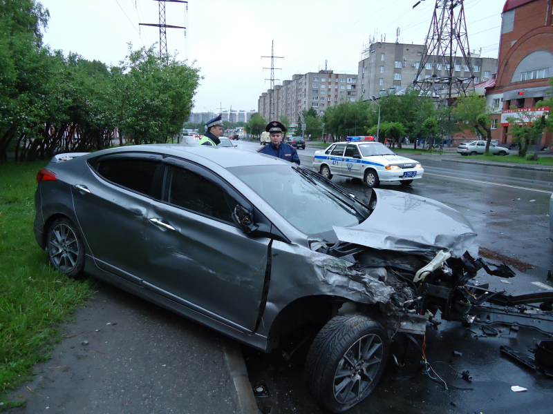 Выкуп битых авто Hyundai Avante