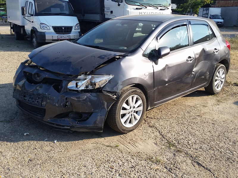 Выкуп битых авто Toyota Auris